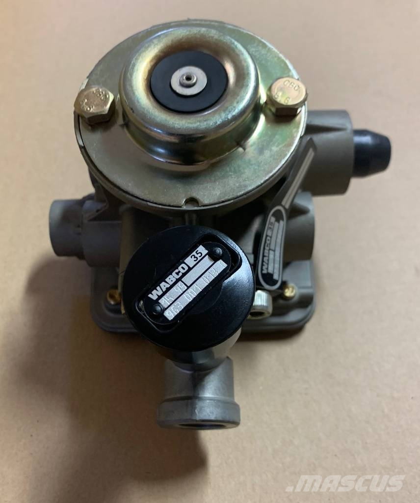 Deutz-Fahr Wabco valve VRR0535801, R0535801 液压