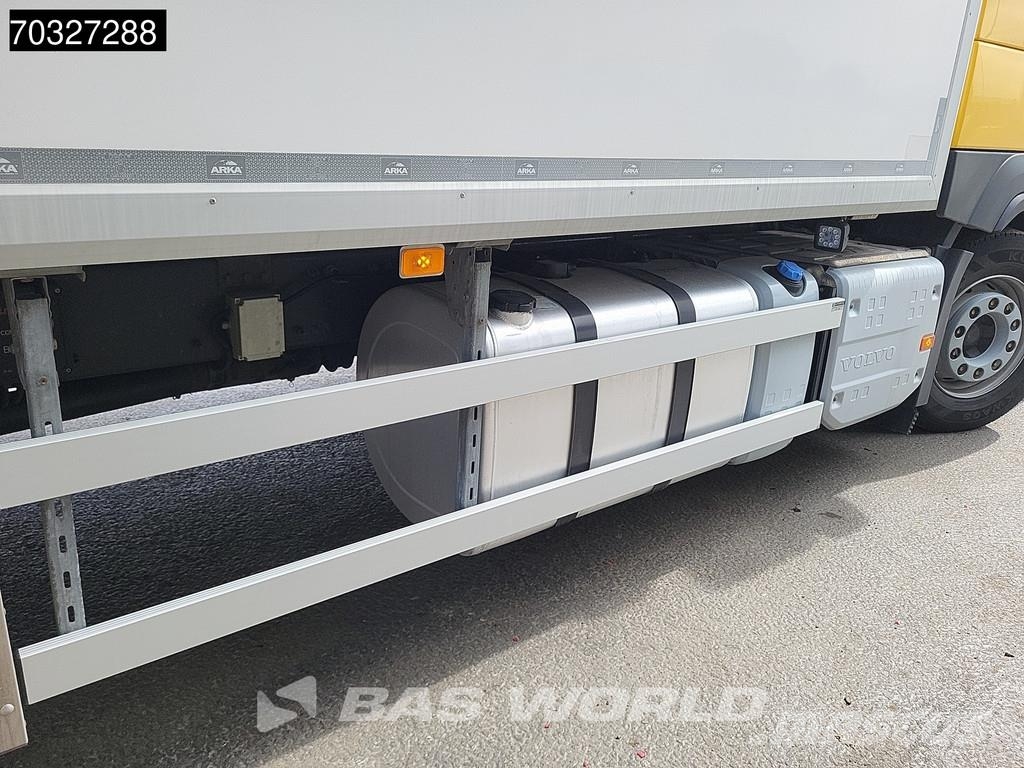 Volvo FM 450 FM 6X2 7,63m Box Retarder Full Air 2t Tailg Camiones con caja de remolque