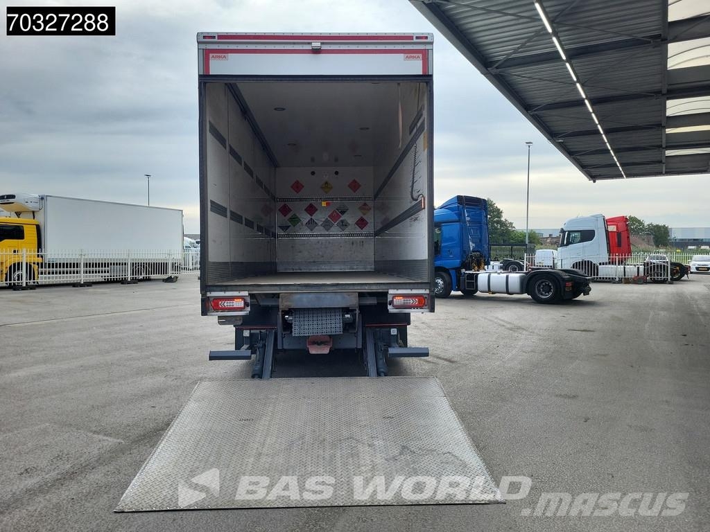 Volvo FM 450 FM 6X2 7,63m Box Retarder Full Air 2t Tailg Camiones con caja de remolque