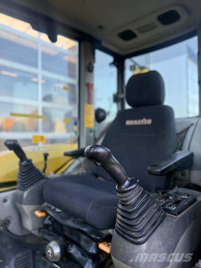 Komatsu PC80MR-3 Midibagger 7t - 12t