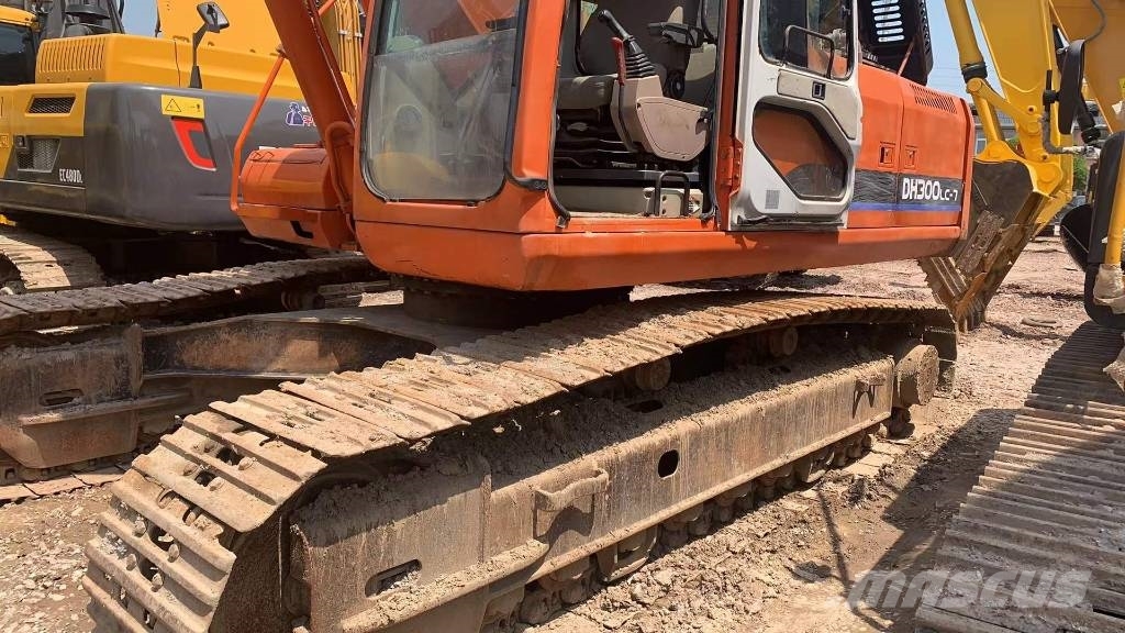 Doosan DH 300 LC-7 Εκσκαφείς με ερπύστριες