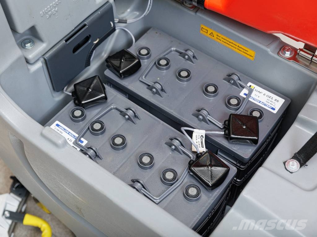 Hako Hakomatic B30 TB430 NEW BATTERIES Gulvvaskere