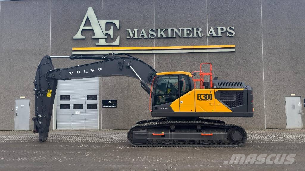 Volvo EC 300 FL Beltegraver