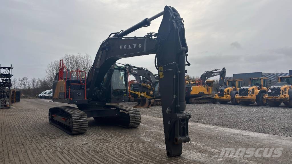 Volvo EC 300 FL Beltegraver