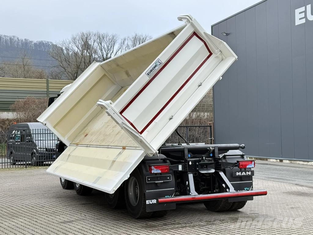 MAN TGS 35.480 MAN TGS 35.480 8x8 3-Seiten-Kipper Euro Camiones bañeras basculantes o volquetes