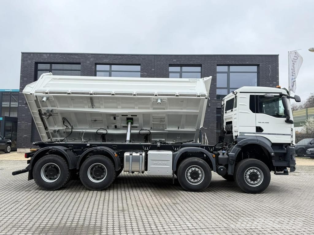 MAN TGS 35.480 MAN TGS 35.480 8x8 3-Seiten-Kipper Euro Bañeras basculantes usadas