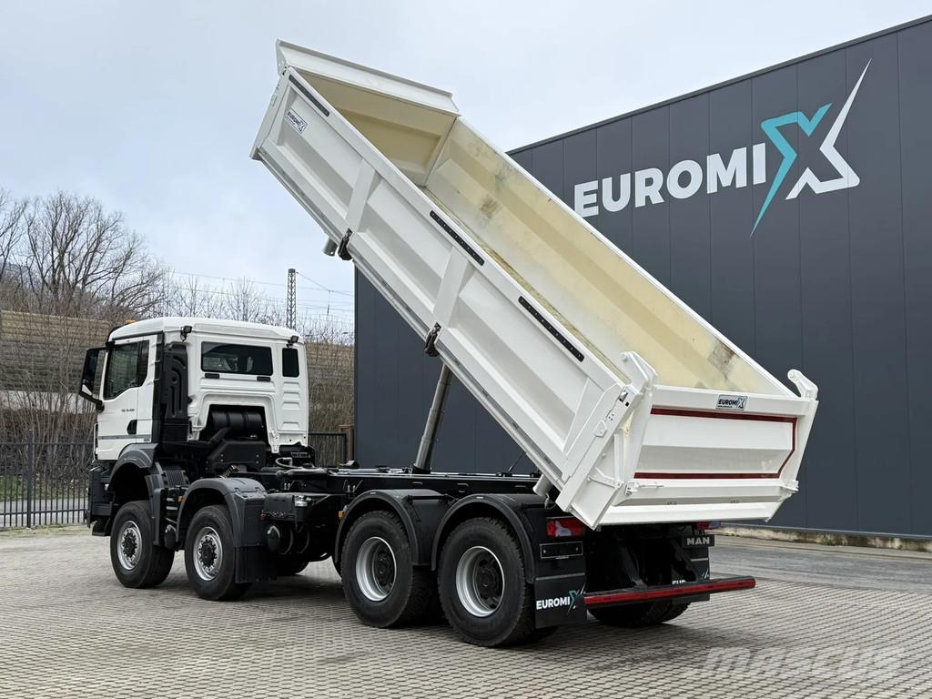 MAN TGS 35.480 MAN TGS 35.480 8x8 3-Seiten-Kipper Euro Tipper trucks