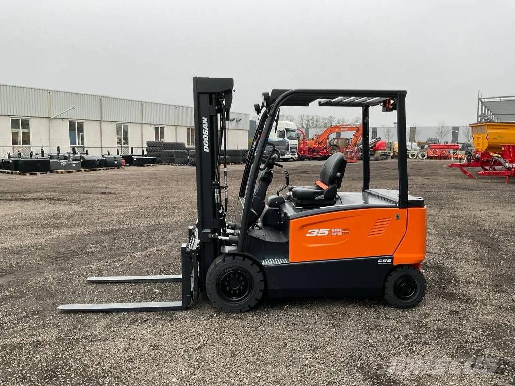 Doosan B35X-7 plus NIEUW, Overjarig! Elektrische heftrucks