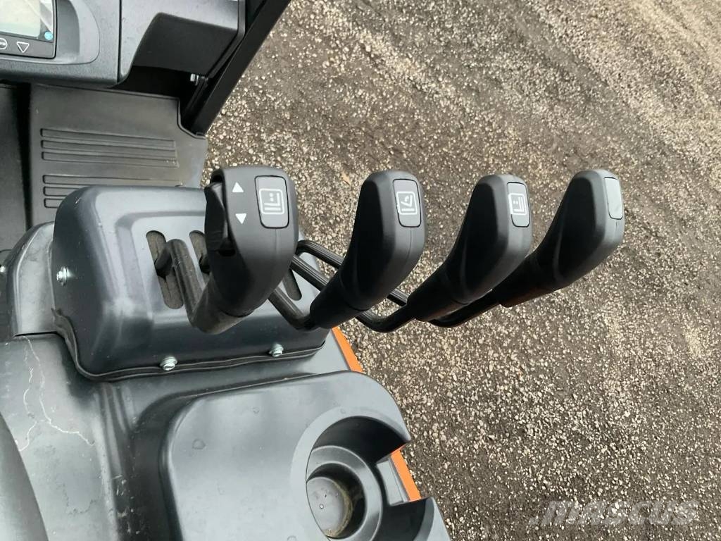 Doosan B35X-7 plus NIEUW, Overjarig! Elektrische heftrucks
