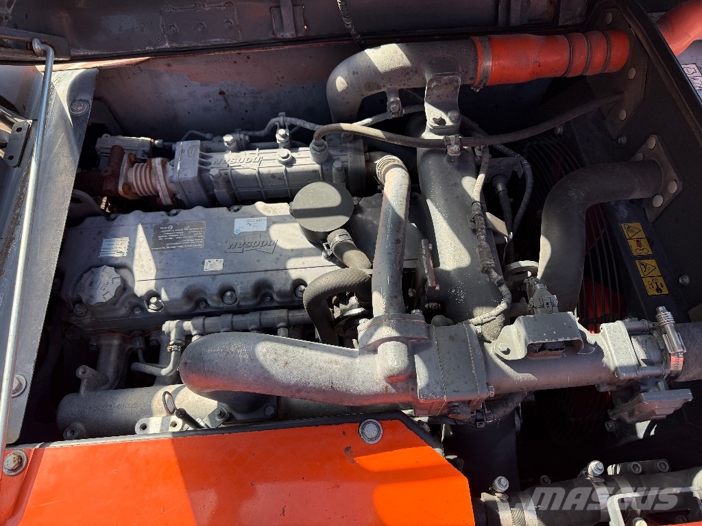Doosan DX 170 W lift cabine sorting grab حفارات بعجل