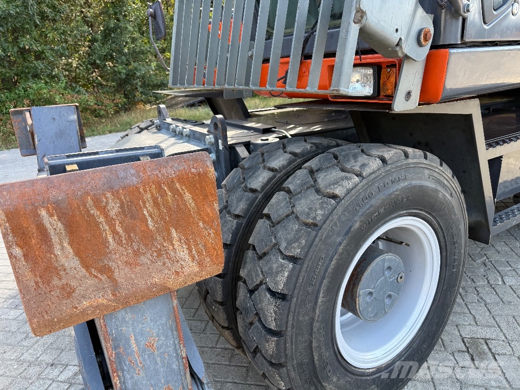 Doosan DX 170 W lift cabine sorting grab حفارات بعجل