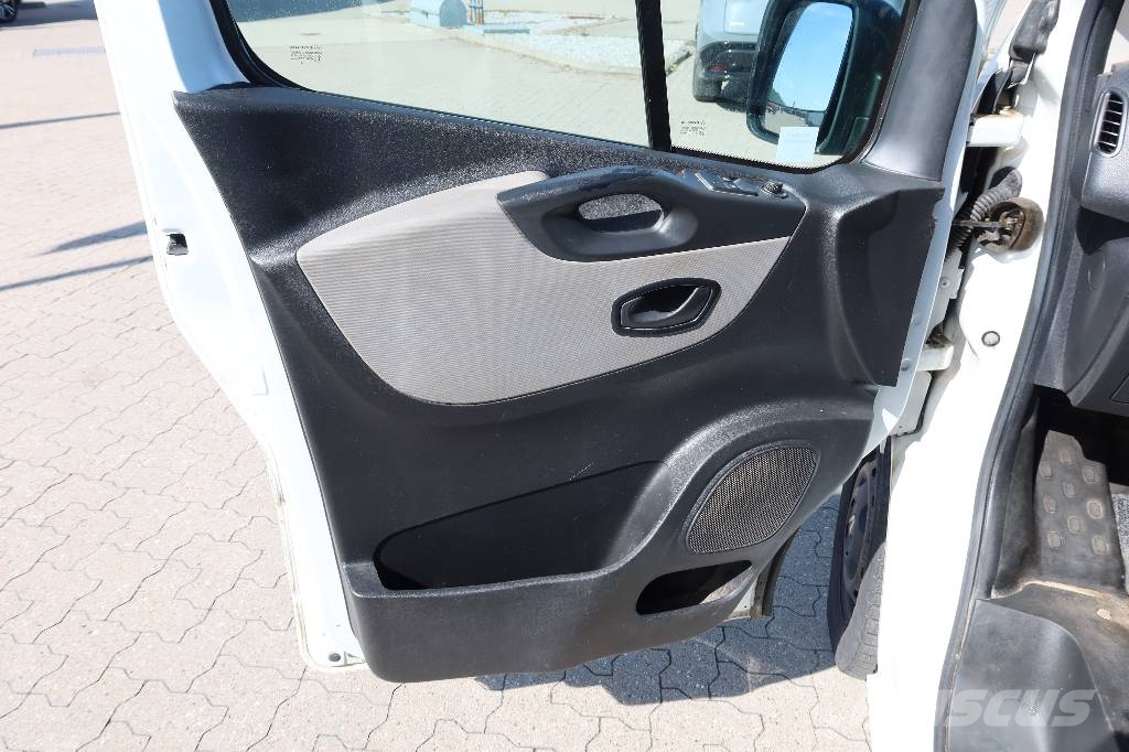Renault Trafic Lieferwagen