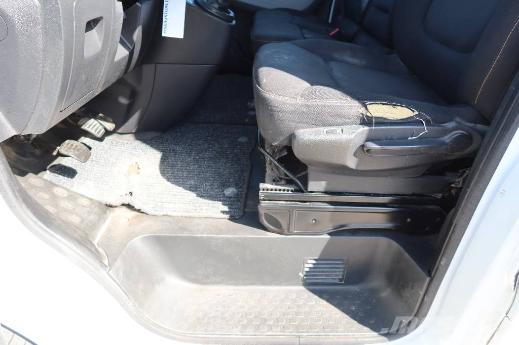 Renault Trafic Lieferwagen