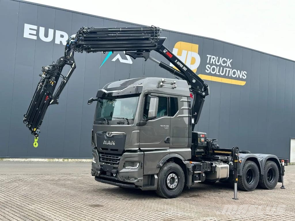 MAN TGX 33.580 MAN TGX 33.580 6x4 Kran Hiab 302-6 + Ji All-Terrain-Krane
