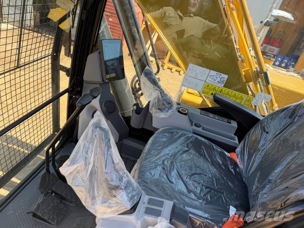 CAT 321 05A NEW UNUSED حفارات زحافة