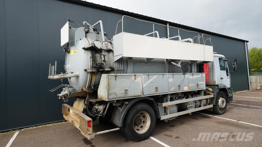 MAN LE 220 B vacuum truck 35.000km Kolkenzuigers