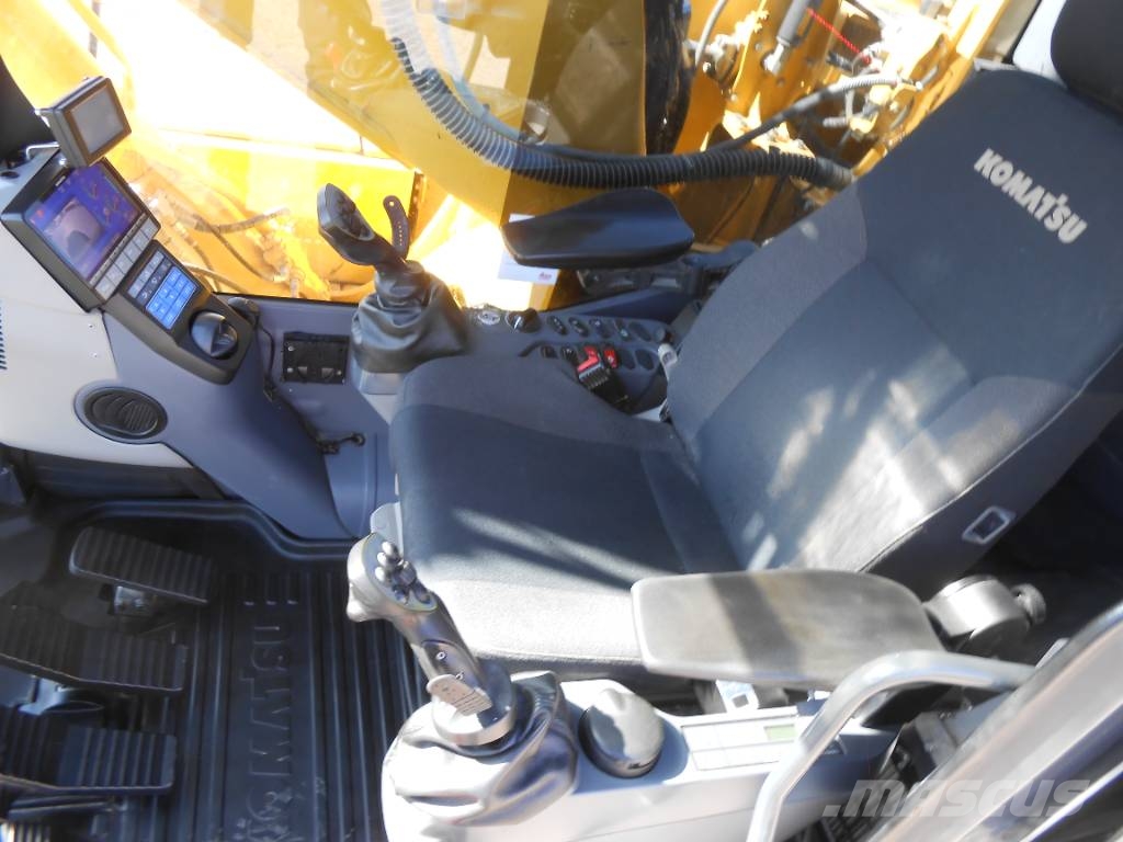 Komatsu PC 240 LC-11 Rupsgraafmachines