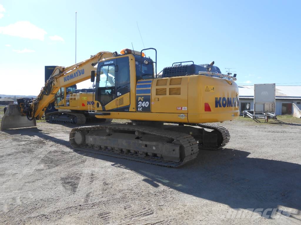 Komatsu PC 240 LC-11 Rupsgraafmachines
