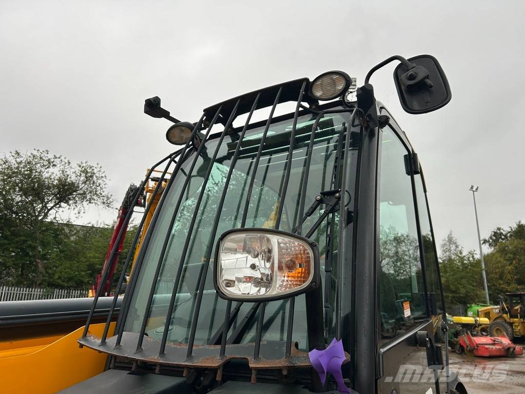 JCB 540-140 Teleskopski viličarji