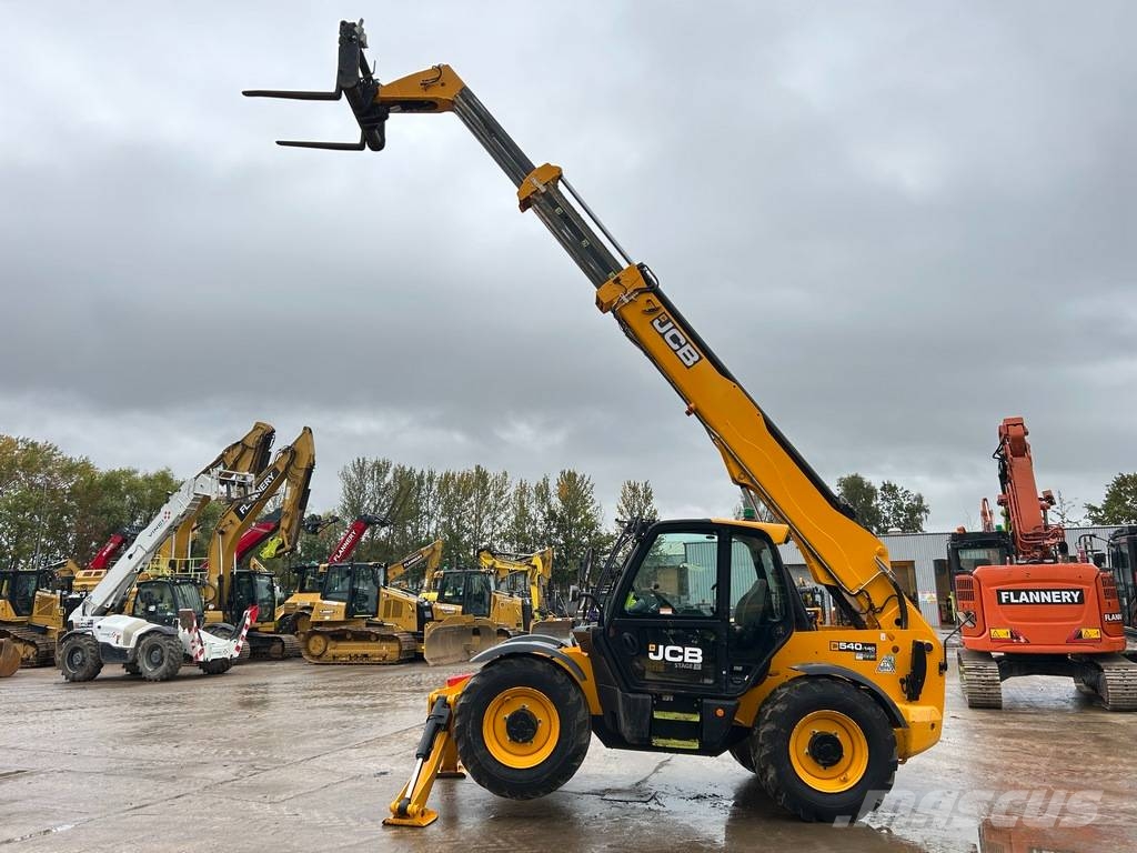 JCB 540-140 Teleskopski viličarji