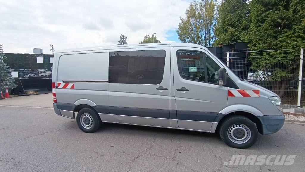 Mercedes-Benz 313 Sprinter, Werkstattschränke, Klima, Webasto Lette lastebiler