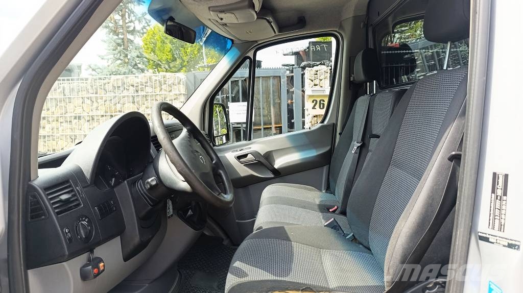 Mercedes-Benz 313 Sprinter, Werkstattschränke, Klima, Webasto Lette lastebiler