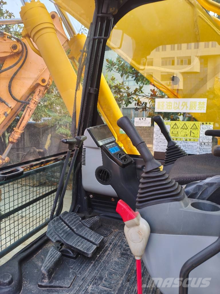 Komatsu PC450-8 Raupenbagger