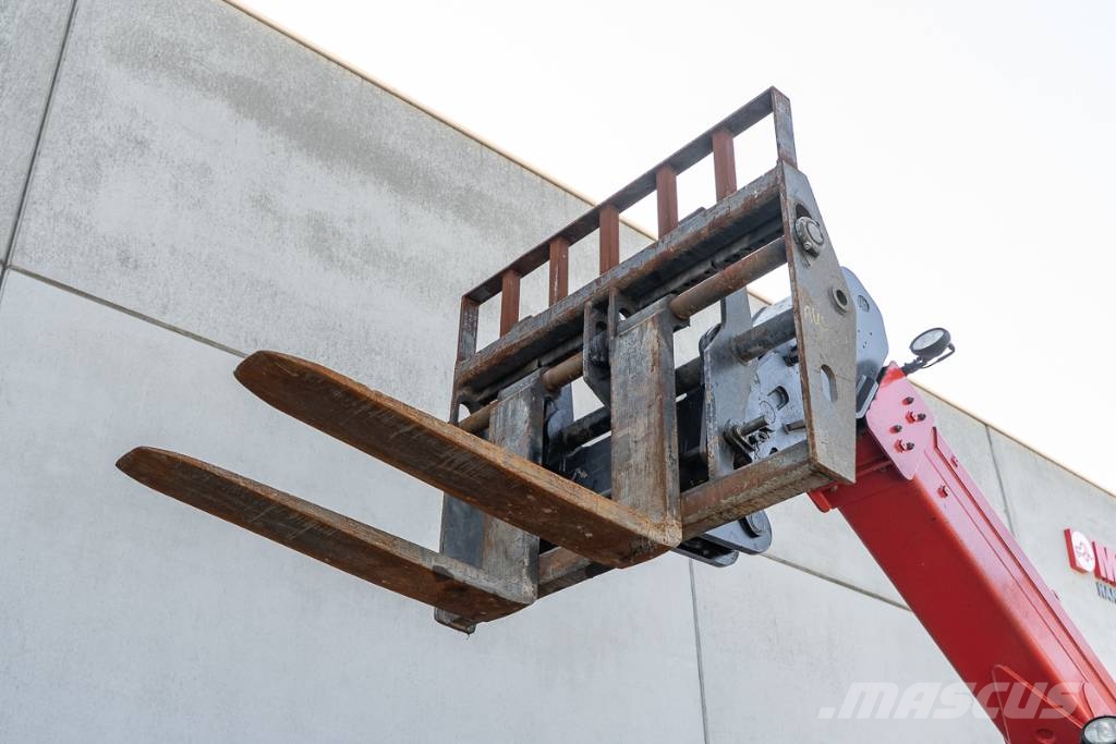Manitou MHT 780 Teleskoplader