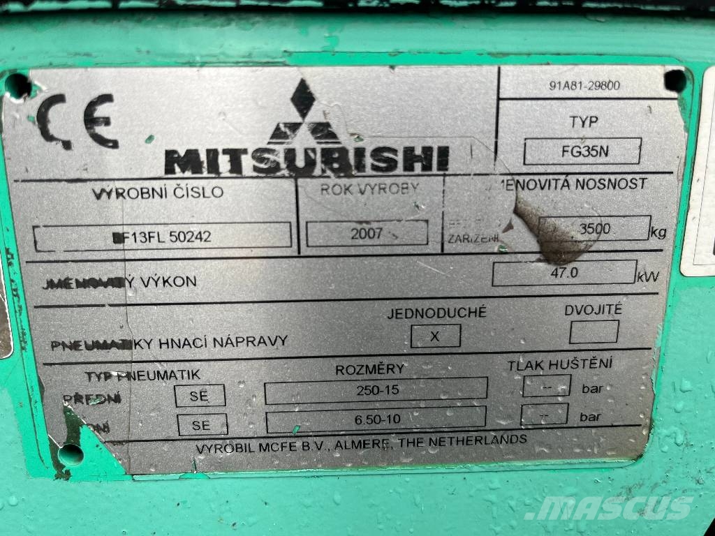 Mitsubishi FG30N V-3904 IO Gaasitõstukid