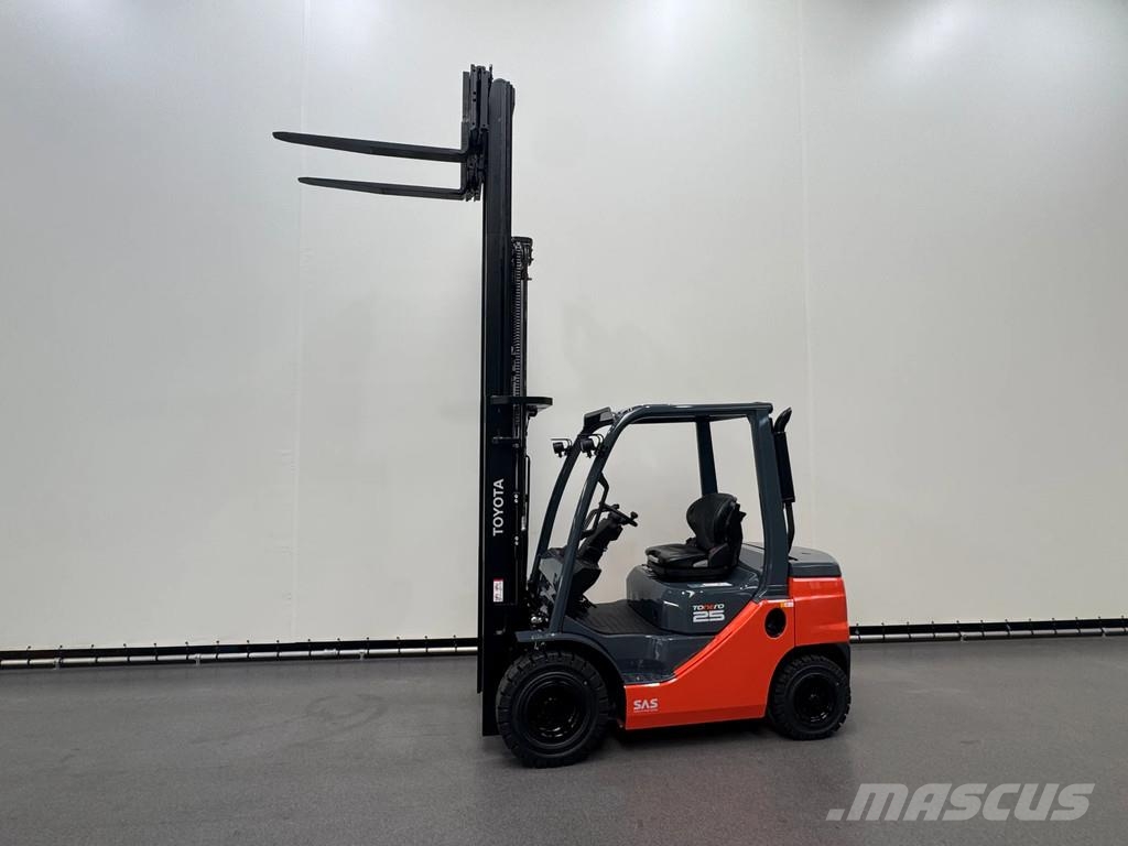 Toyota 52-8 FDF 25 Diesel heftrucks