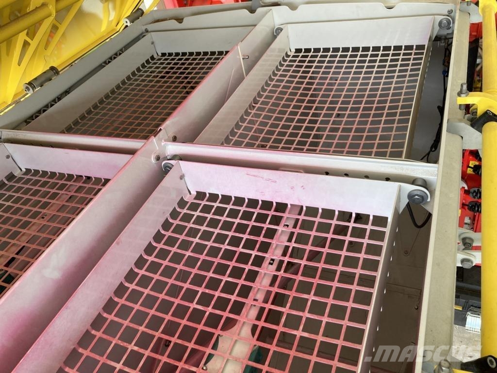 Pöttinger AEROSEM VT 6000 DD Kombinované sejačky