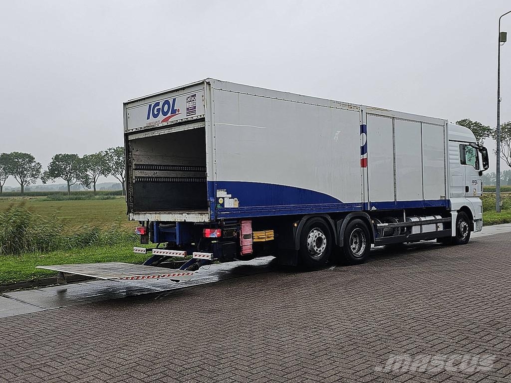 MAN 26.440 TGX 6X2 TAILLIFT شاحنات ذات هيكل صندوقي