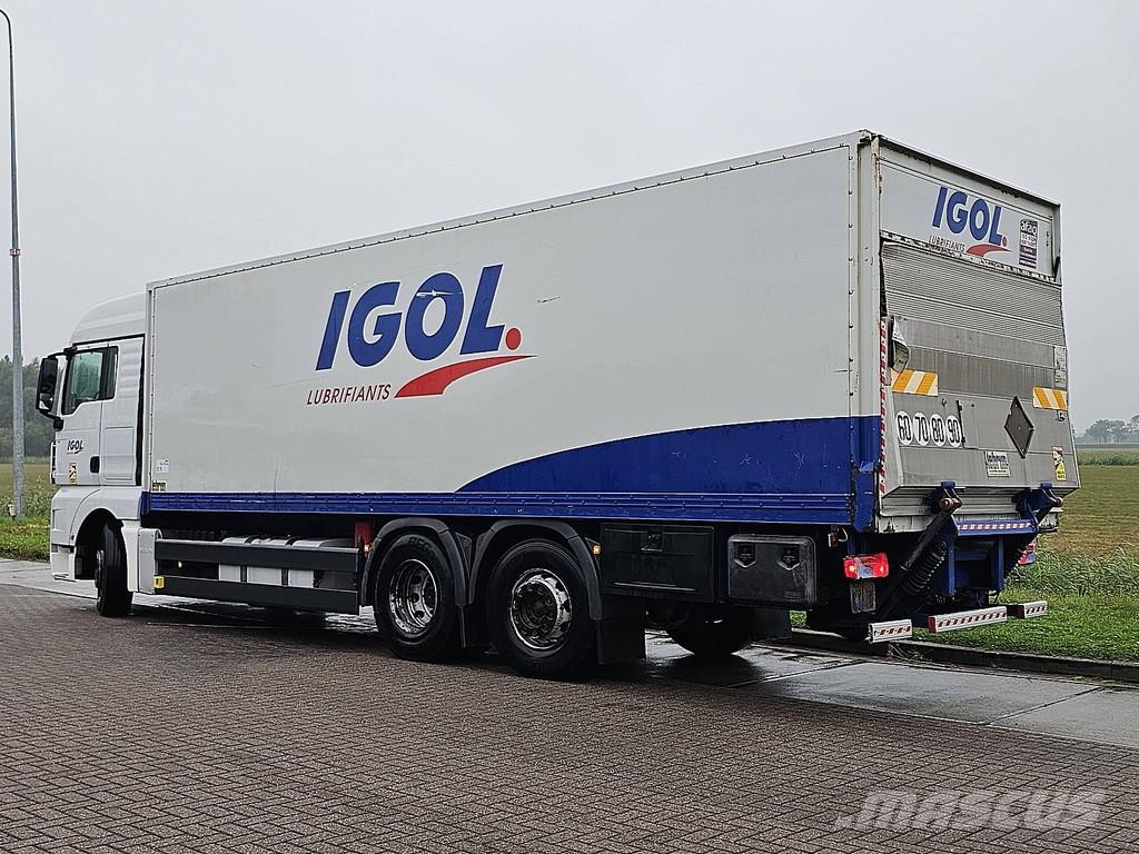 MAN 26.440 TGX 6X2 TAILLIFT شاحنات ذات هيكل صندوقي