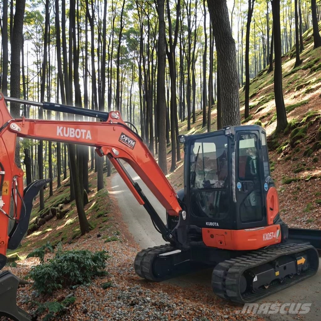 Kubota KX057-4 EXCAVATOR Minigravere <7t