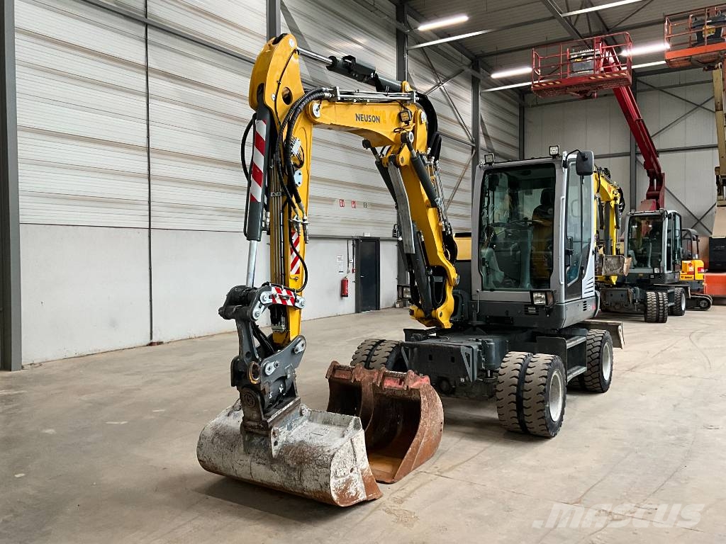 Neuson EW 65 휠 굴삭기