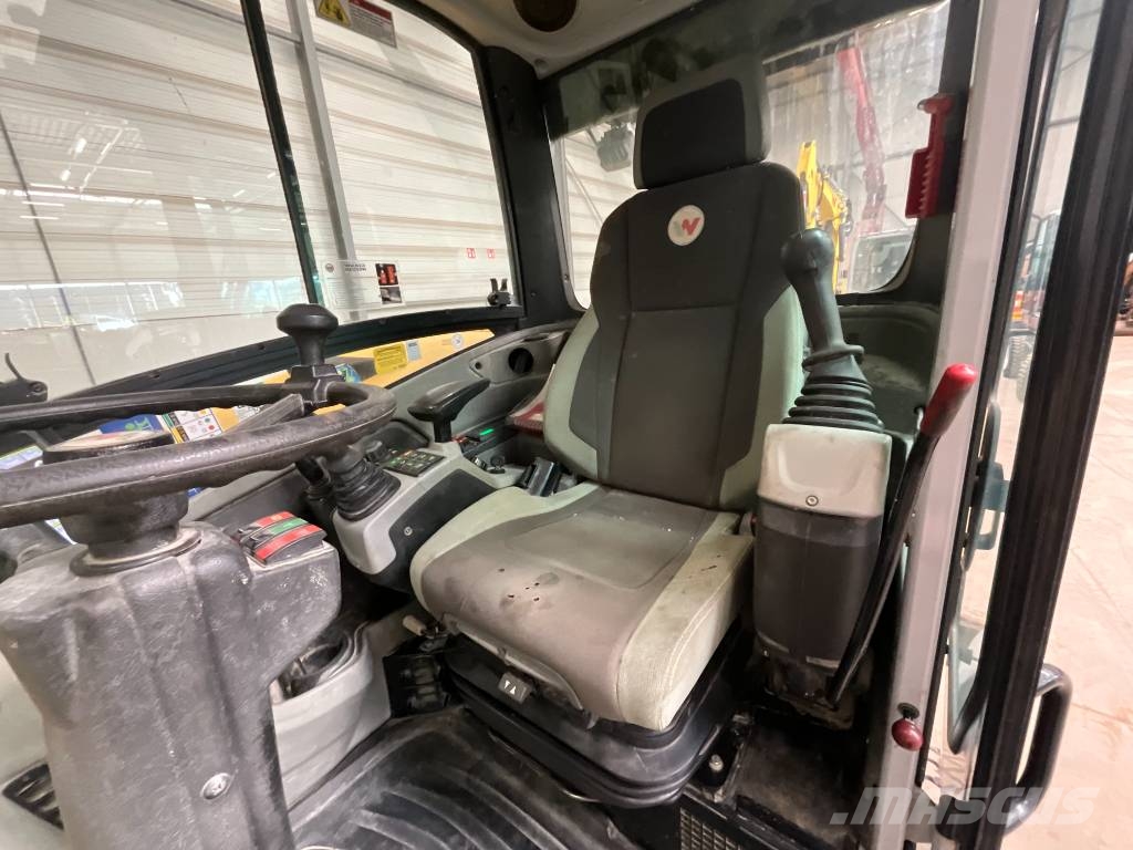 Neuson EW 65 휠 굴삭기