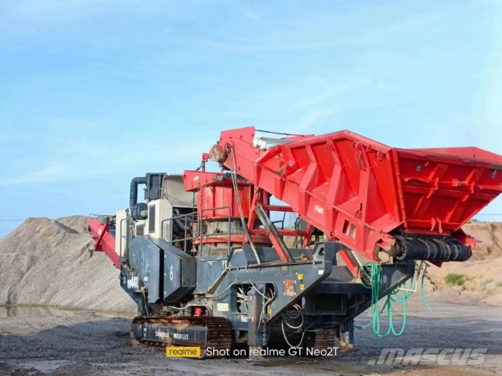 Sandvik Sandvik QJ341,QH441,QA451 Crawler Crushing Plant Mobile Brecher
