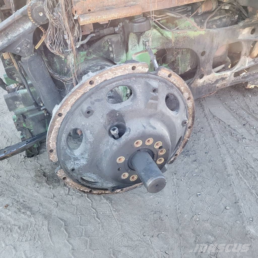 John Deere 7820 2005r.Parts,Części Traktoriai