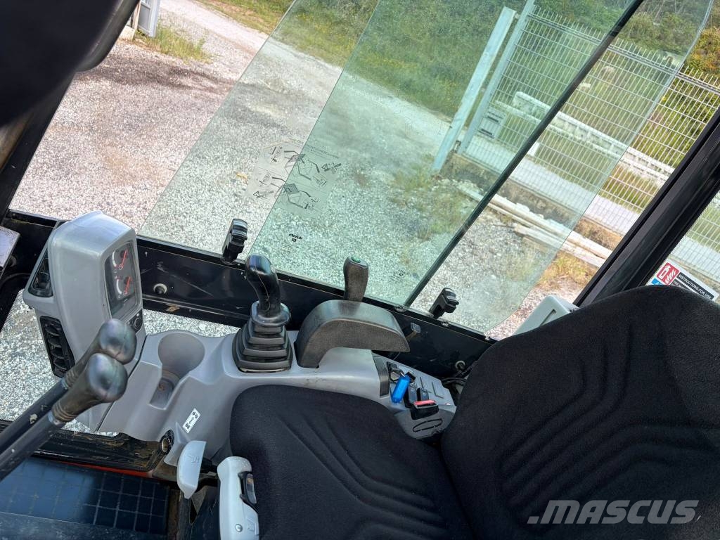 Kubota KX 018-4 Мини-экскаваторы