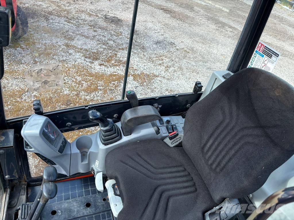 Kubota KX 018-4 Мини-экскаваторы