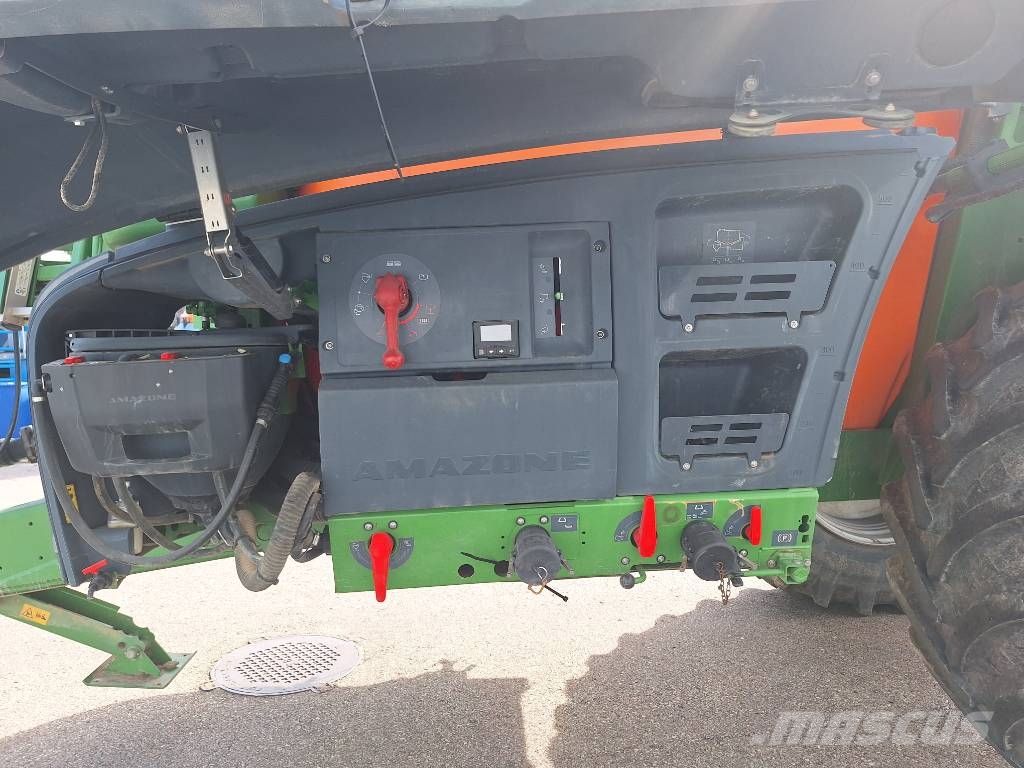 Amazone UX 6201 Super Vučene prskalice