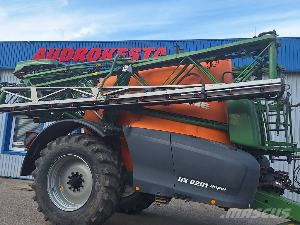 Amazone UX 6201 Super Vučene prskalice