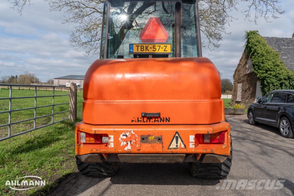 Ahlmann Zwenklader AZ 85t لوادر بعجل