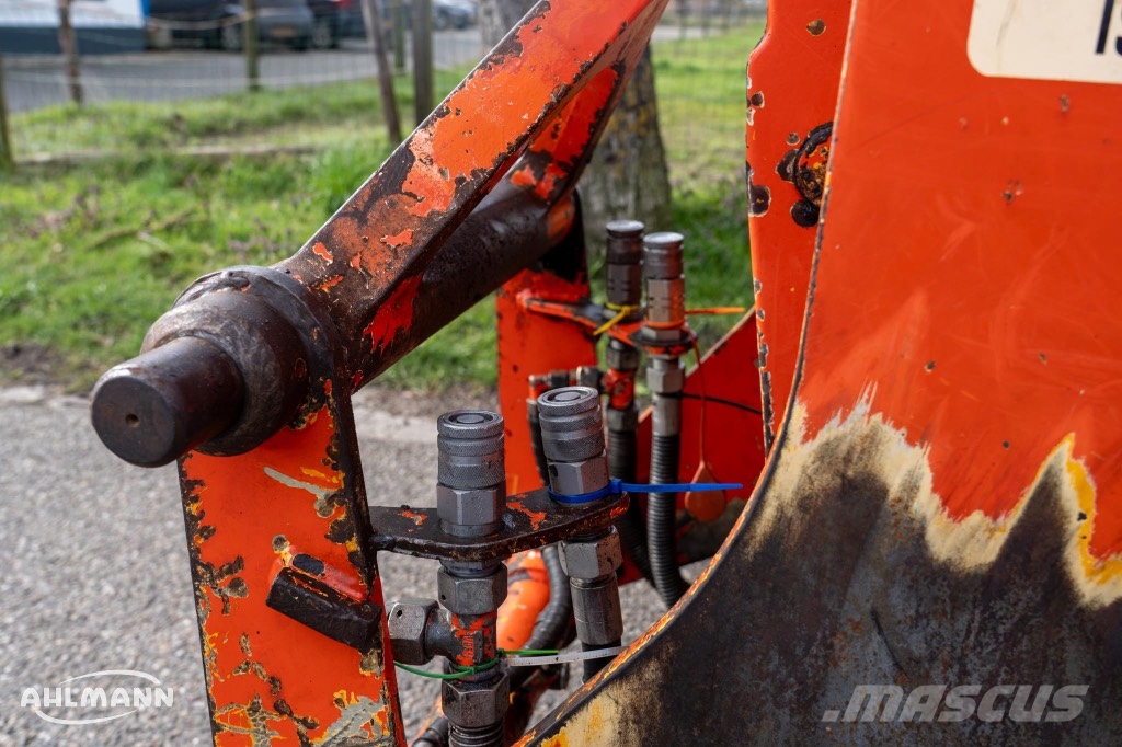Ahlmann Zwenklader AZ 85t لوادر بعجل