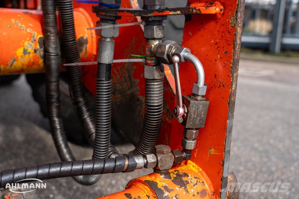 Ahlmann Zwenklader AZ 85t لوادر بعجل