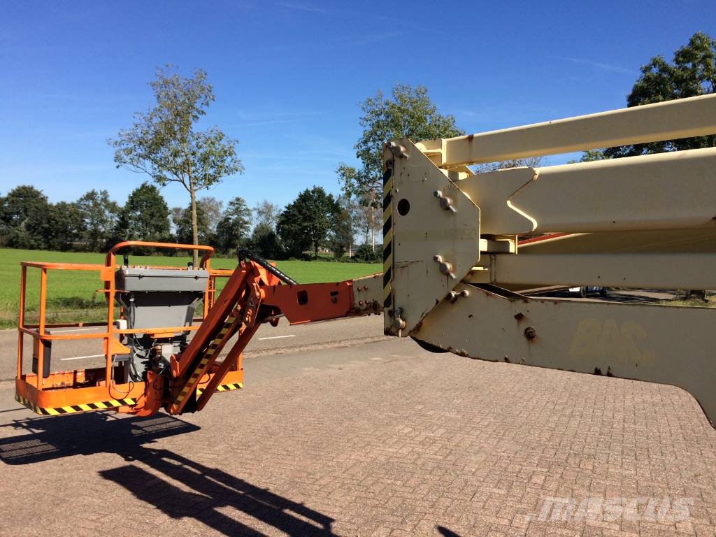 JLG 510 AJ Strēles pacēlāji