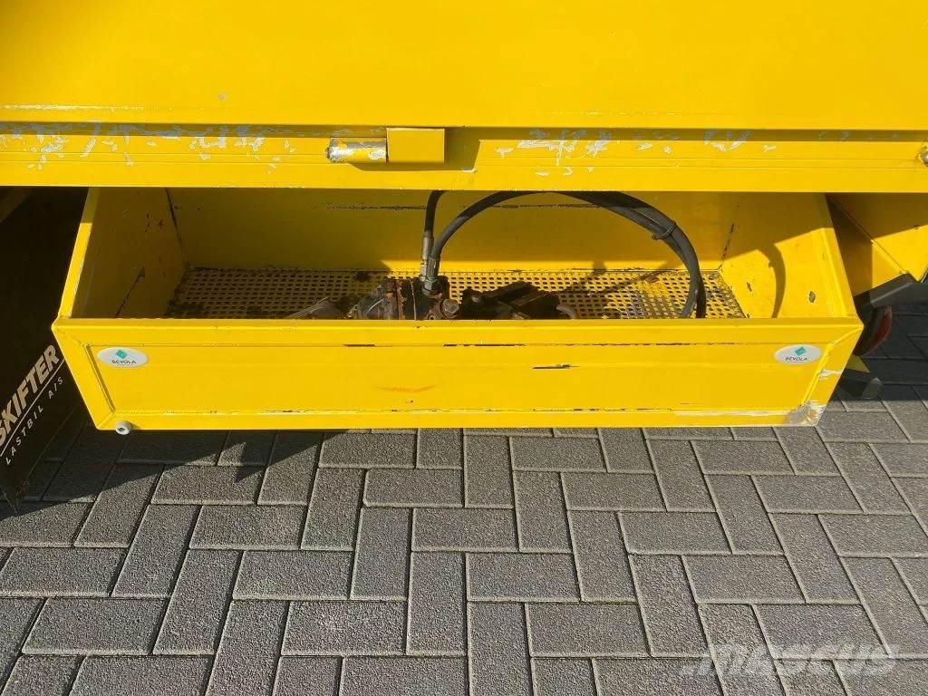 Renault D7.5 180 4X2 + PALFINGER PK 4200 KRAAN/KRAN/CRANE/ Kamioni sa kranom