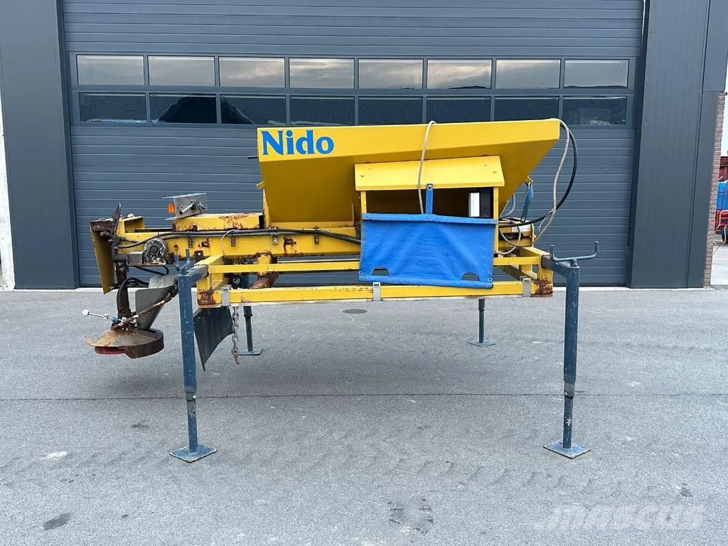 Nido Zoutstrooier Espalhadores de areia e sal