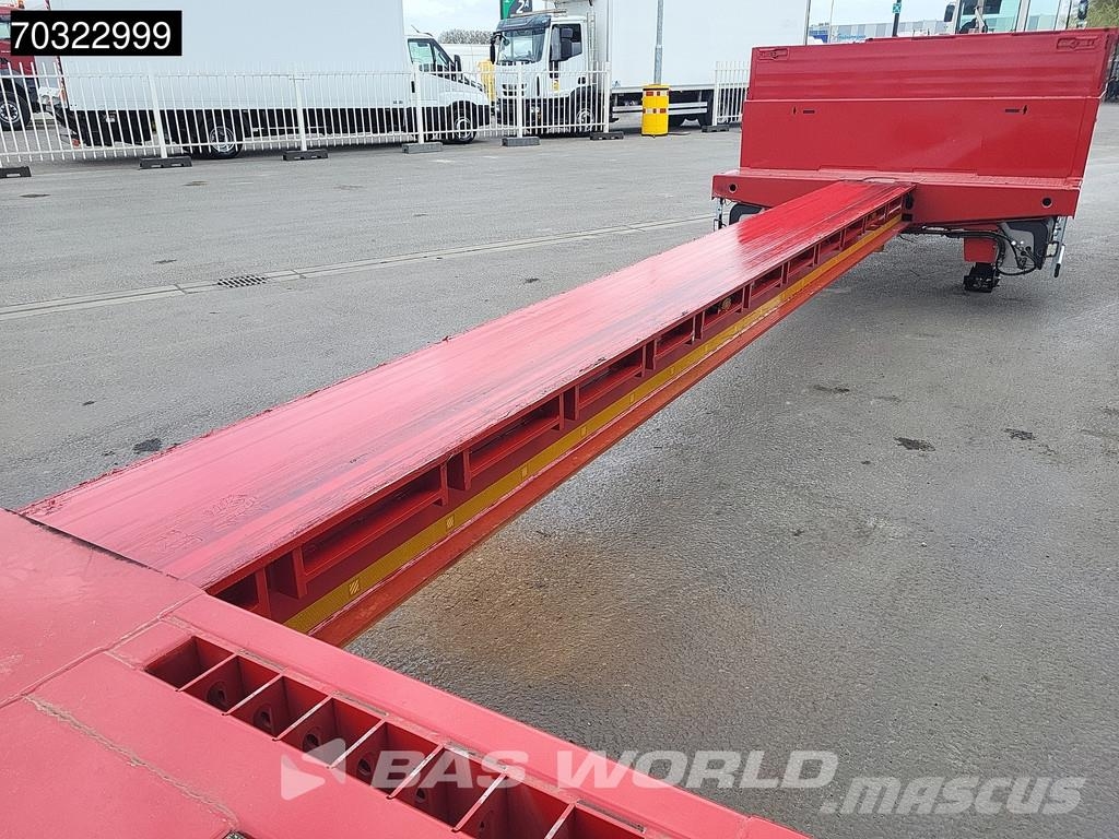 Schwarzmüller 3 axles NEW! 3x Steering Axles SAF Extendable Semirremolques de góndola rebajada