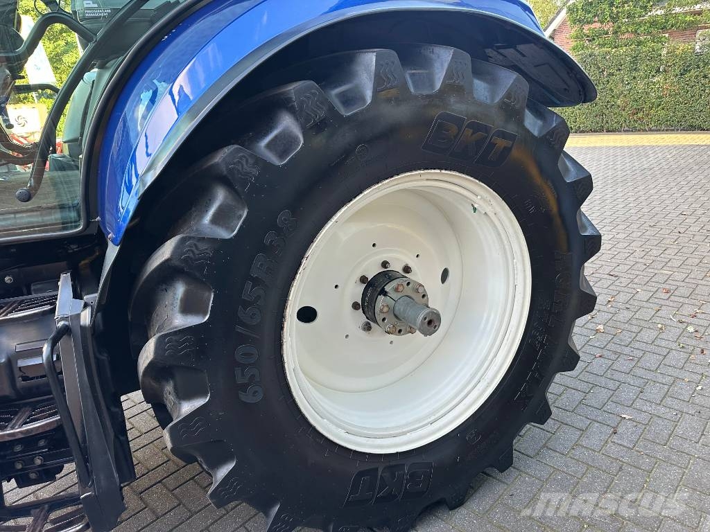 New Holland T 6.175 AC Traktori